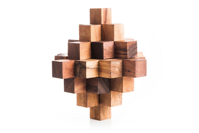 19 Piece Japanese crystal - Interlocking Puzzle